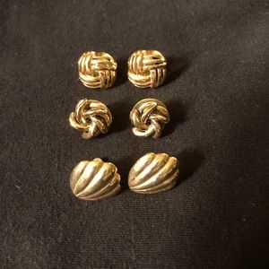 Gold earrings!